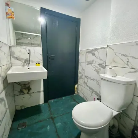 Otel Pera *